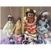 Image 6 : Lot of assorted dolls.