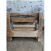 Image 3 : Vinatge Eaton clothes wringer
