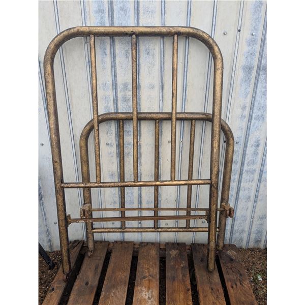 Vintage steel bed frame, 35" wide