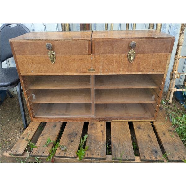 Wooden display cabinet, 40.5"x14.5"x26"