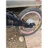 Image 2 : Folding electric bike, no battery, not tested