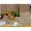 Image 4 : Lots of Glassware.