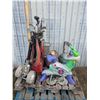 Image 1 : Mixed pallet lot- golf bag with clubs, skis, etc.