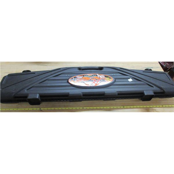 Flambeau Outdoors Oversized Single Gun Case