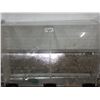 Image 3 : (3) Clear Display Cases