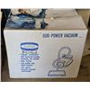Image 1 : Eaton’s Viking Duo-Power Vacuum NOS in Original Box