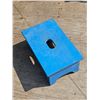Image 3 : Sturdy Blue Wooden Step Stool – 18 ½ x 11 ¾ x 8 ¼”h