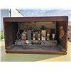 Image 3 : Vintage Radio (for Décor or Parts)