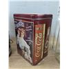 Image 4 : Vintage Coca-Cola tins with two glass milk bottles