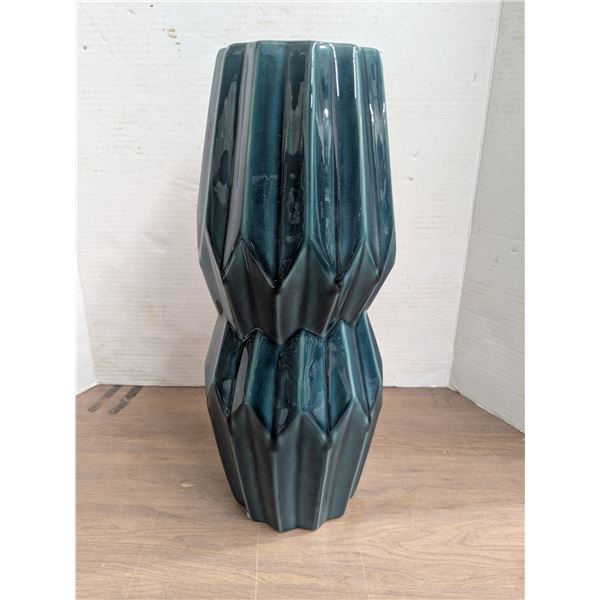 Tall pottery Vase, 16" tall