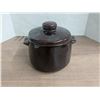 Image 1 : Small crock, 7" diameter, 5" tall