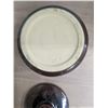 Image 2 : Small crock, 7" diameter, 5" tall