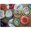 Image 4 : Vintage collector buttons, Winterfest +