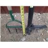 Image 2 : 3-tine cultivator or fork and Fiskars stand-up weed puller.