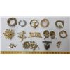 Image 4 : Lot of Brooches