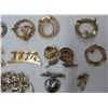 Image 6 : Lot of Brooches