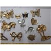 Image 8 : Lot of Brooches