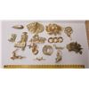 Image 1 : Lot of Brooches