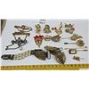 Image 6 : Lot of Brooches