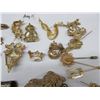 Image 8 : Lot of Brooches