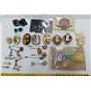Image 1 : Lot of Brooches