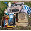 Image 1 : Mixed Pallet lot, Housewares and collectibles