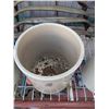 Image 3 : *Cracked*4 gallon medalta crock, *see photos*