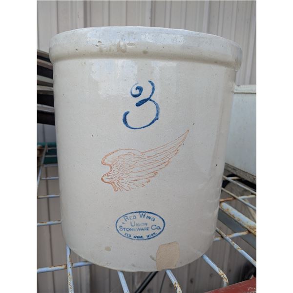 *Cracked andChipped* 3 gallon Redwing crock, *see photos*