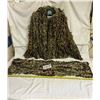 Image 2 : Gilly Suit XL Pants and Hoodie Jacket