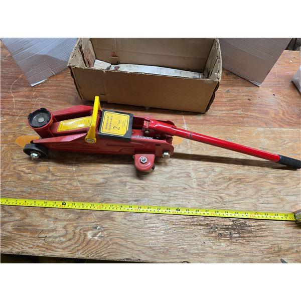 2 ton hydraulic floor jack