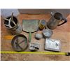 Image 2 : Lot of various antiques, ray-o-vac battery