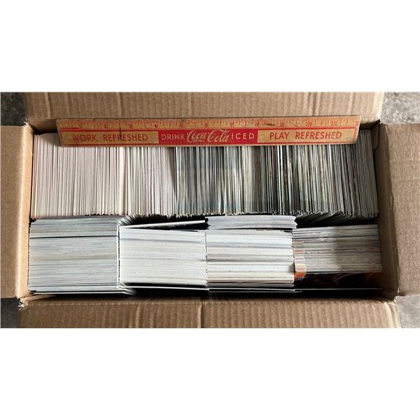 Box of 1500ish hockey cards. Mixed Brands. Mixed Years. Partial sets from the 1990s. Lots of Brett H