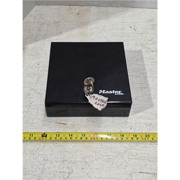 Mastercraft lock box with key