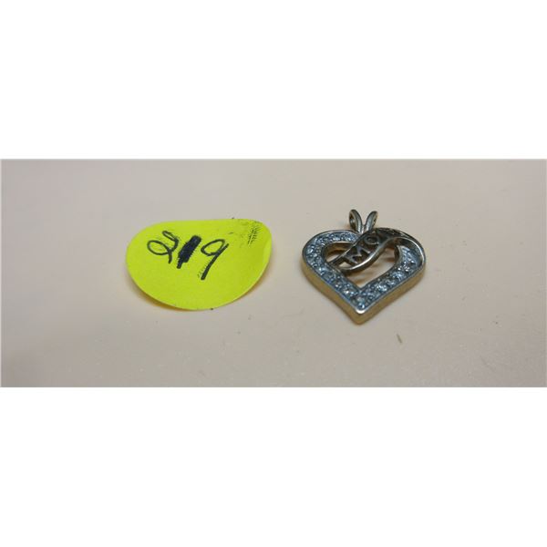10kt gold MOM pendent with white stones- 2.3grams