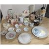 Image 1 : Home decor, glass, china, etc.
