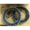 Image 5 : 2-headrest monitors, 7". With 2-14.5" fuzzy steering wheel covers