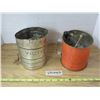 Image 1 : Vintage Orange Flour Shifterand Vintage Metal Flour Shifter
