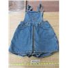 Image 1 : Essential Squeeze Girl Jeans Size 9/10