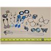 Image 1 : Assorted Vintage Costume Jewelry Lot