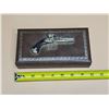 Image 2 : Lot of Earrings in Pistol Décor Box
