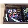 Image 3 : Lot of Earrings in Pistol Décor Box