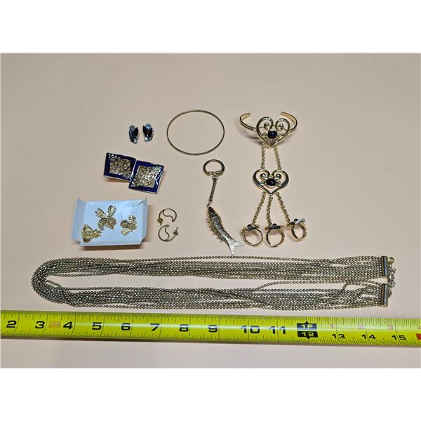 Misc. Costume Jewelry Lot inc. Rhinestone Clip-on Earrings, Multi-Strand Necklace, etc.