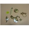 Image 1 : Lot of 6 gold coloured pendents- can be gold, but cannot verify the authenticity