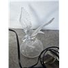 Image 4 : Glass eagle, lamps, radio's