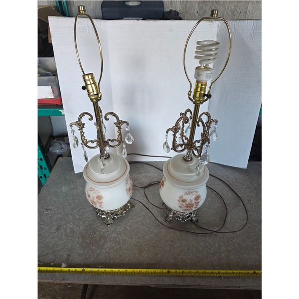 2 vintage lamps with no shades-works- tested