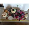 Image 2 : Lot of various décor items