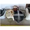 Image 3 : Lot of misc kitchenware
