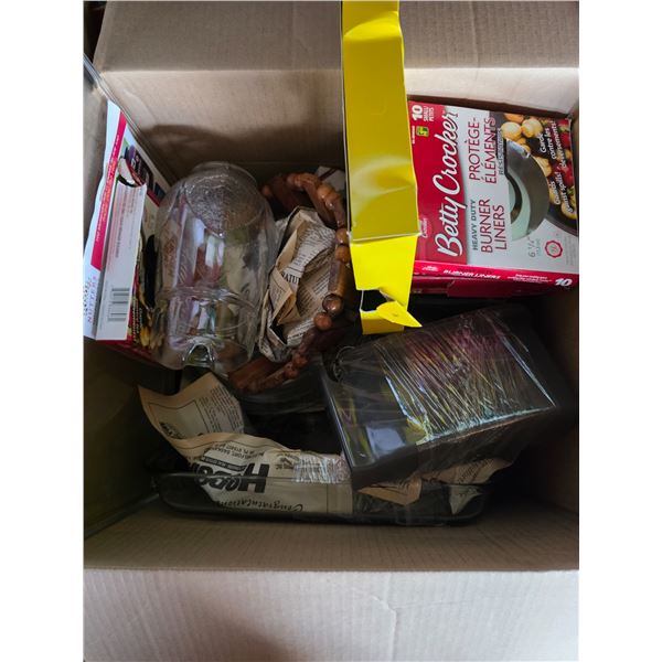 Lot of misc kitchenware