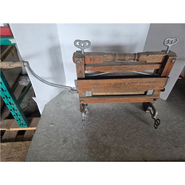 Vintage clothes wringer