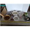 Image 1 : Kitchenware lot- corning ware dishes and pyrex measuring cups